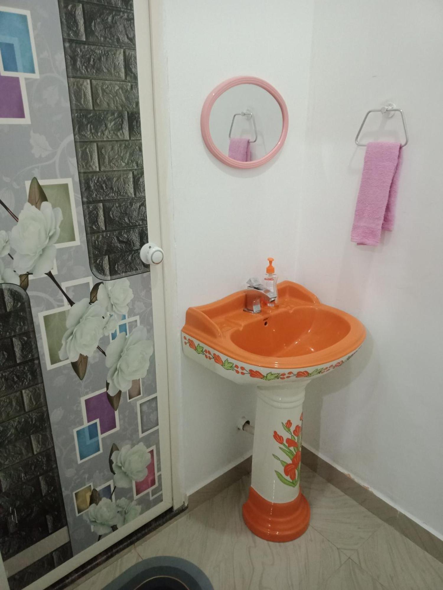 Mundro Bright Homestay Mundrothuruth Екстер'єр фото